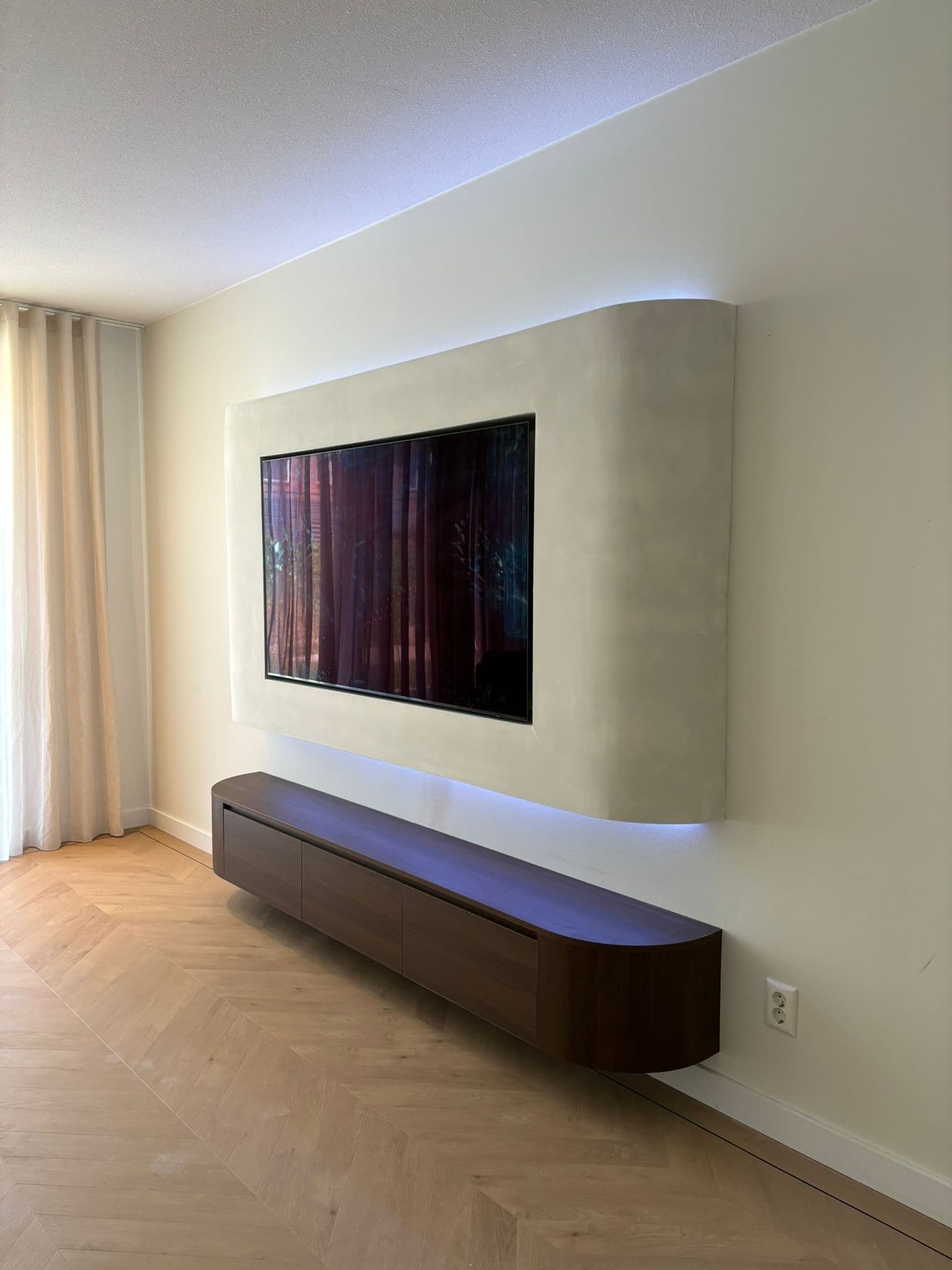 Cinewall Malaga thumbnail 6